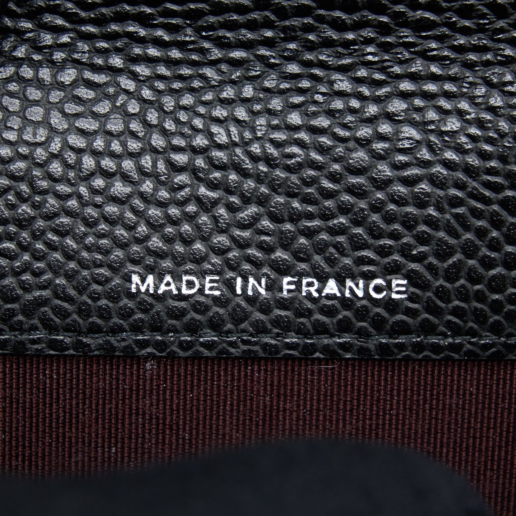 chanel-classic-flap-card-holder-caviar-black-shw-3