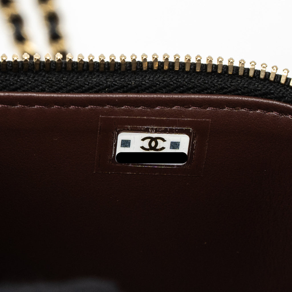 chanel-mini-vanity-with-chain-caviar-black-lghw-microchip
