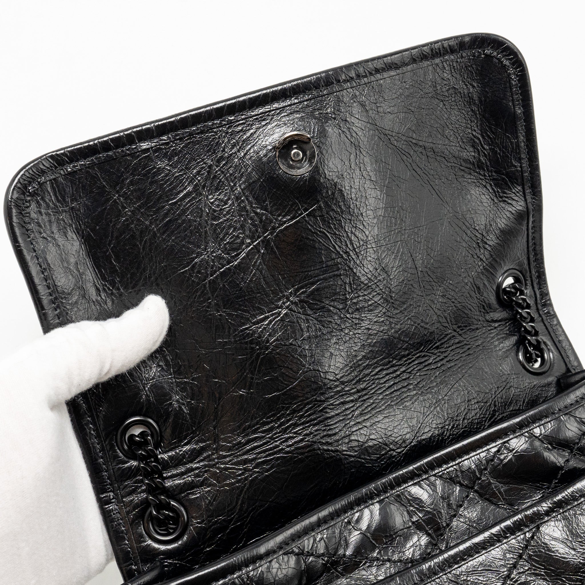 saint-laurent-ysl-baby-niki-bag-calfskin-so-black