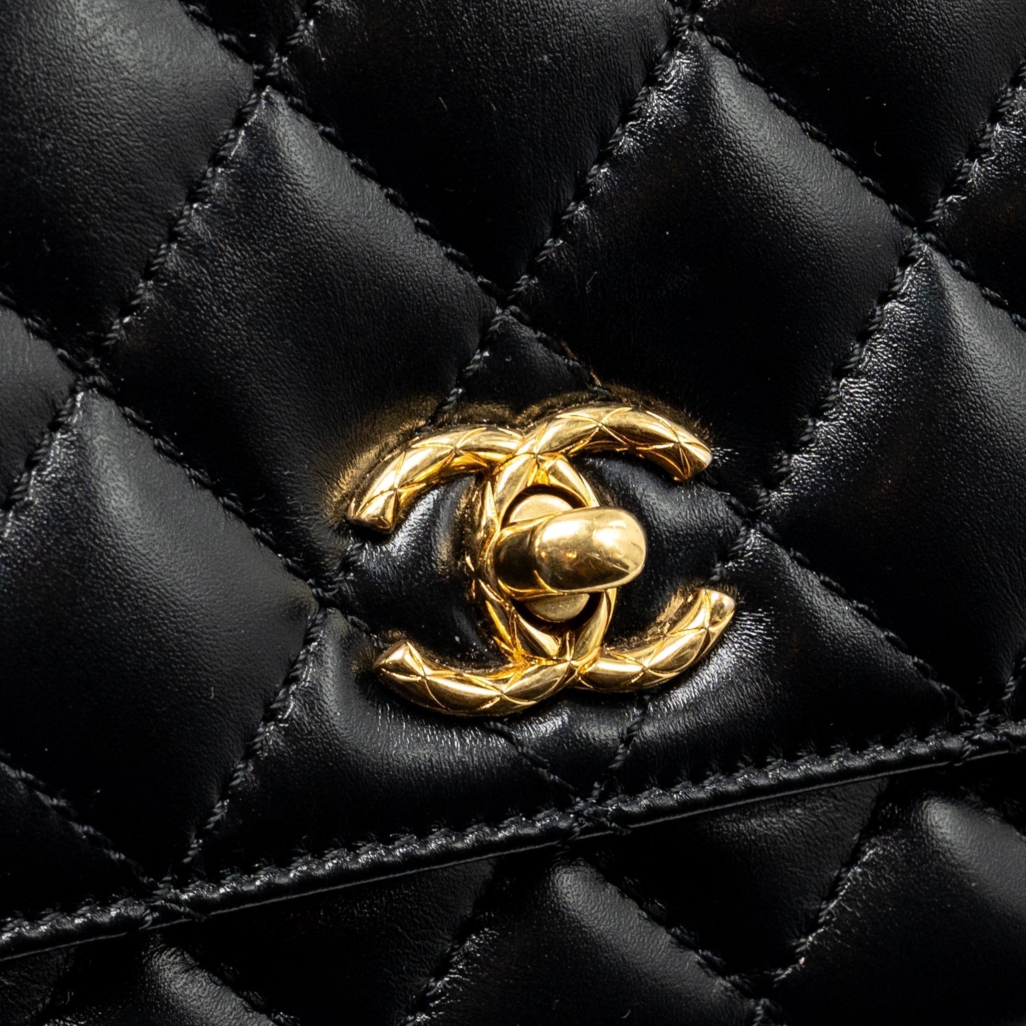 chanel-metal-top-handle-coco-handle-mini-lambskin-black-ghw-microchip