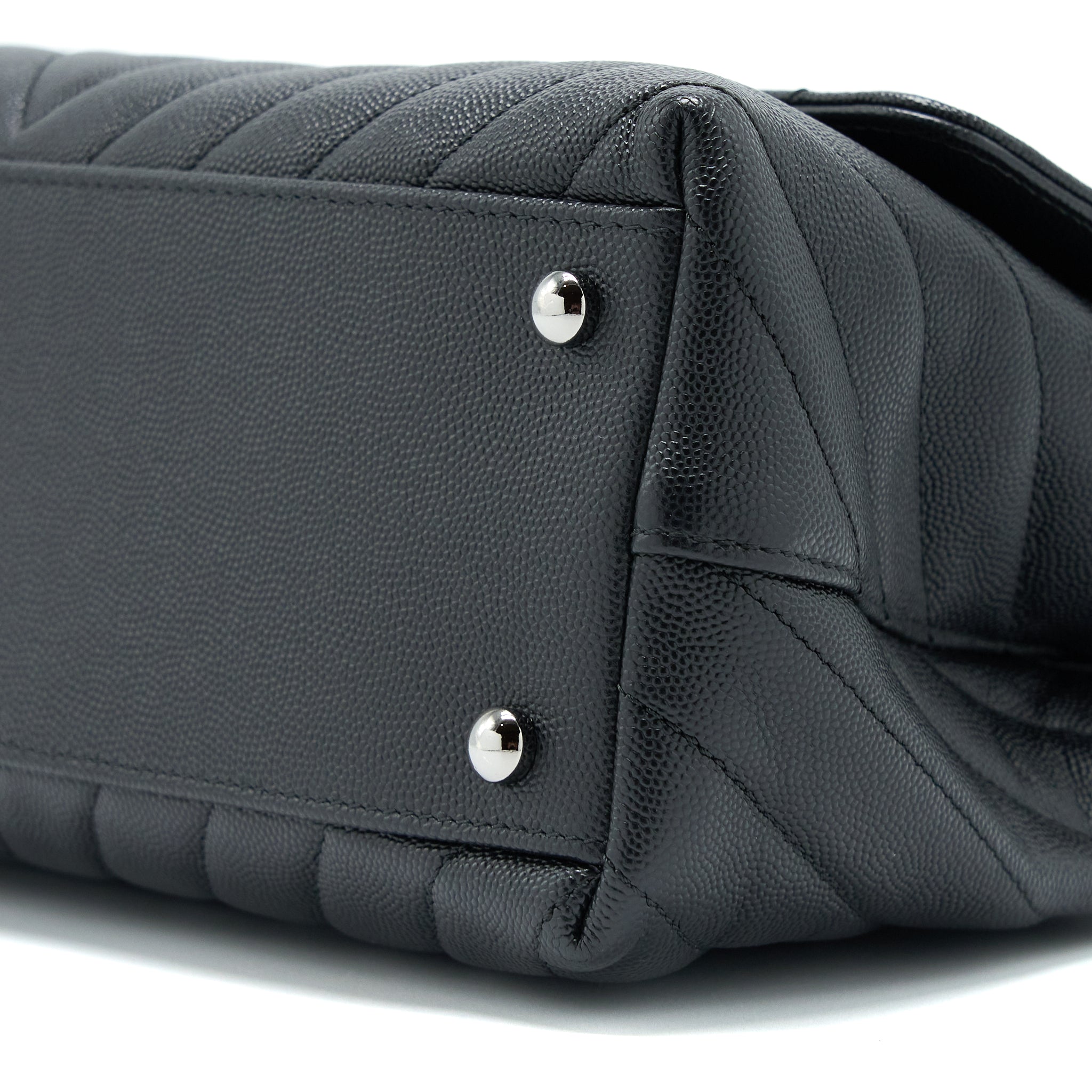 copy-of-chanel-medium-coco-handle-chevron-caviar-black-shw