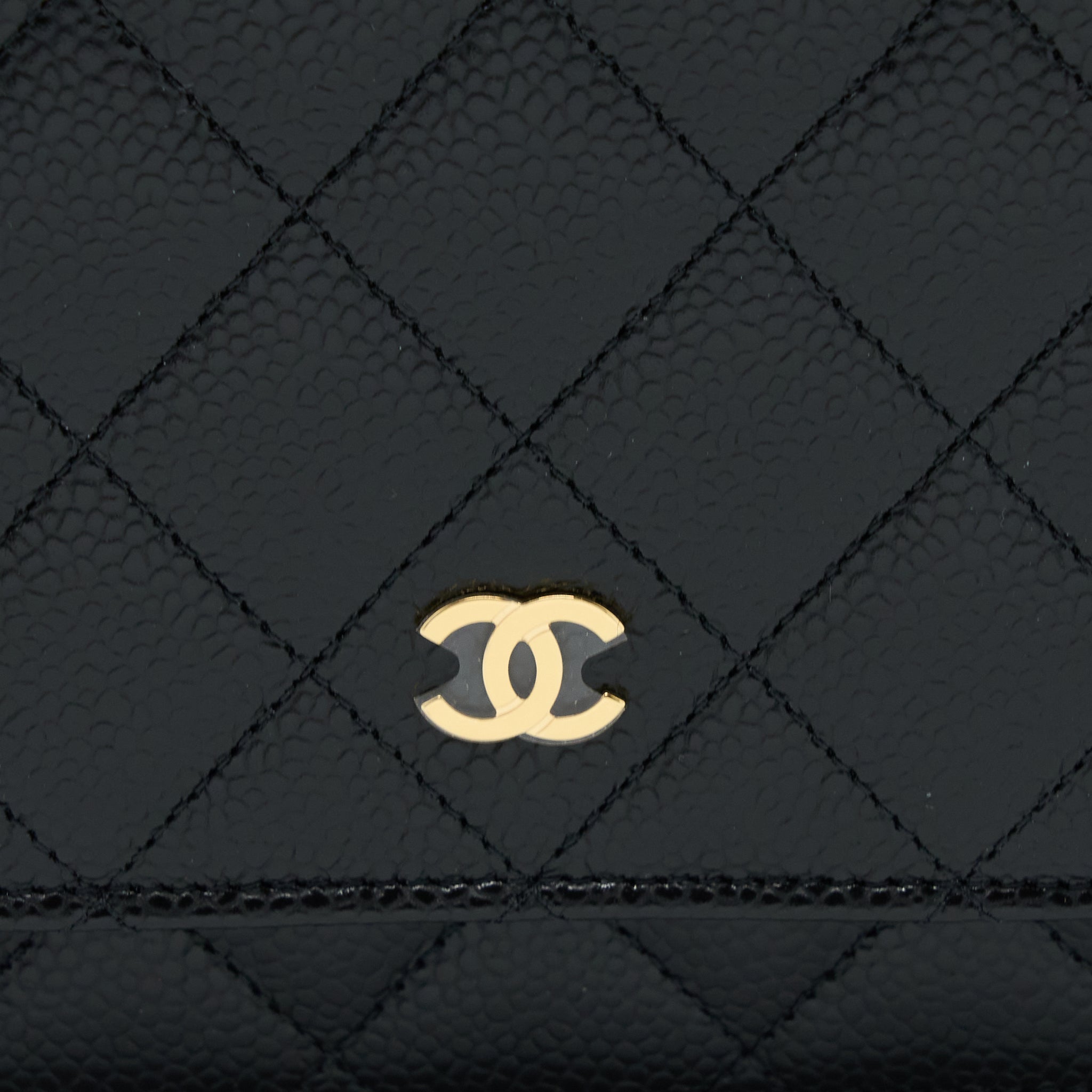 chanel-classic-wallet-on-chain-caviar-black-ghw-microchip-14