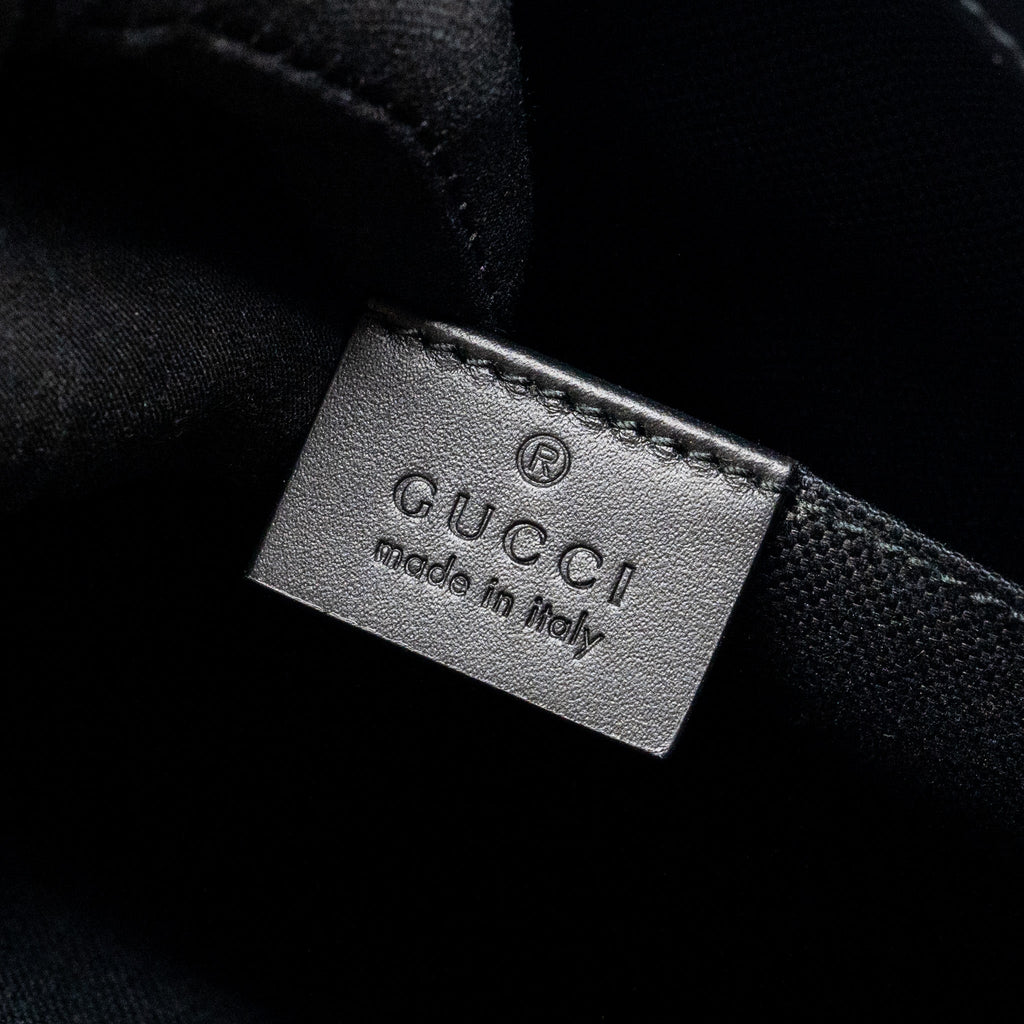 gucci-gg-supreme-canvas-leather-zip-clutch-black-multicolour-shw