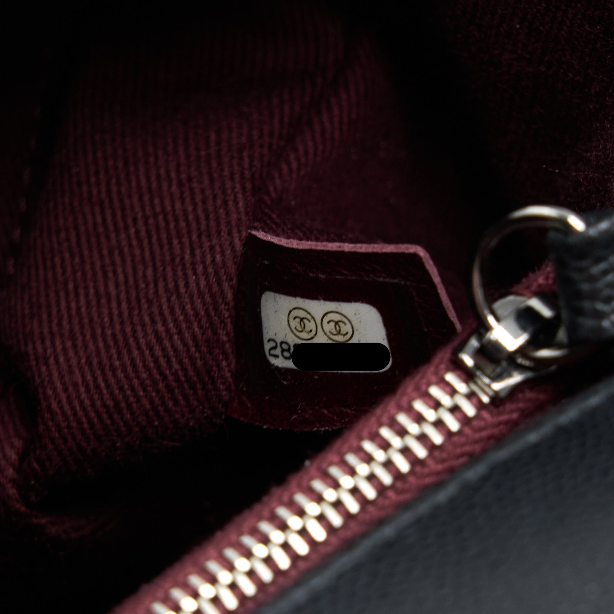 copy-of-chanel-medium-coco-handle-chevron-caviar-black-shw