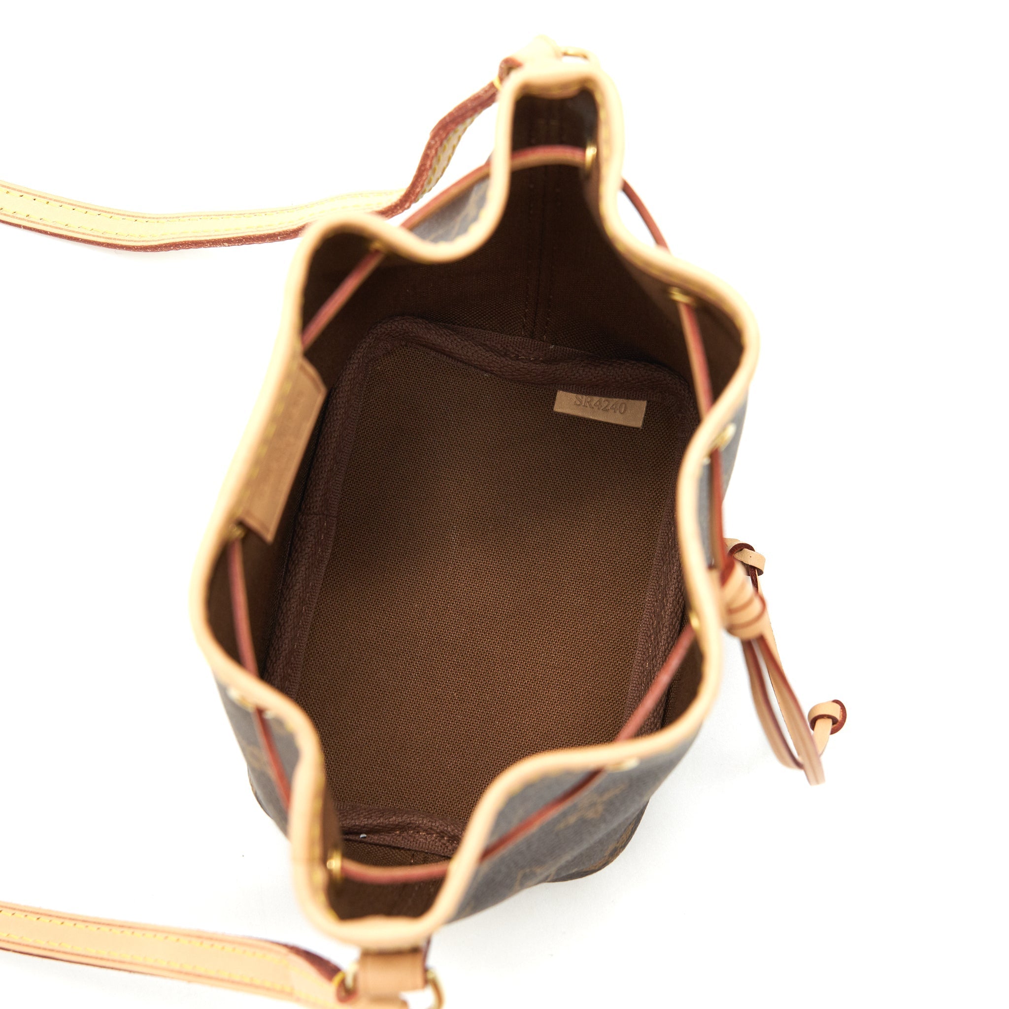 louis-vuitton-nano-noe-year-2023