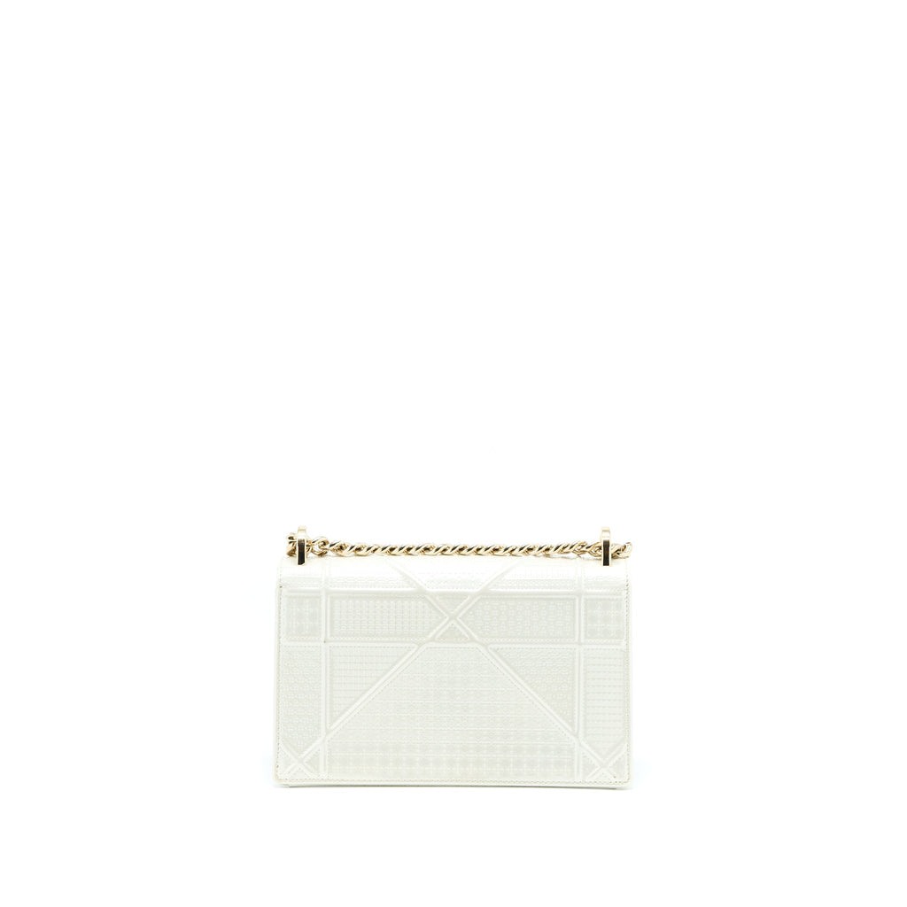 dior-small-diorma-metallic-white-shw