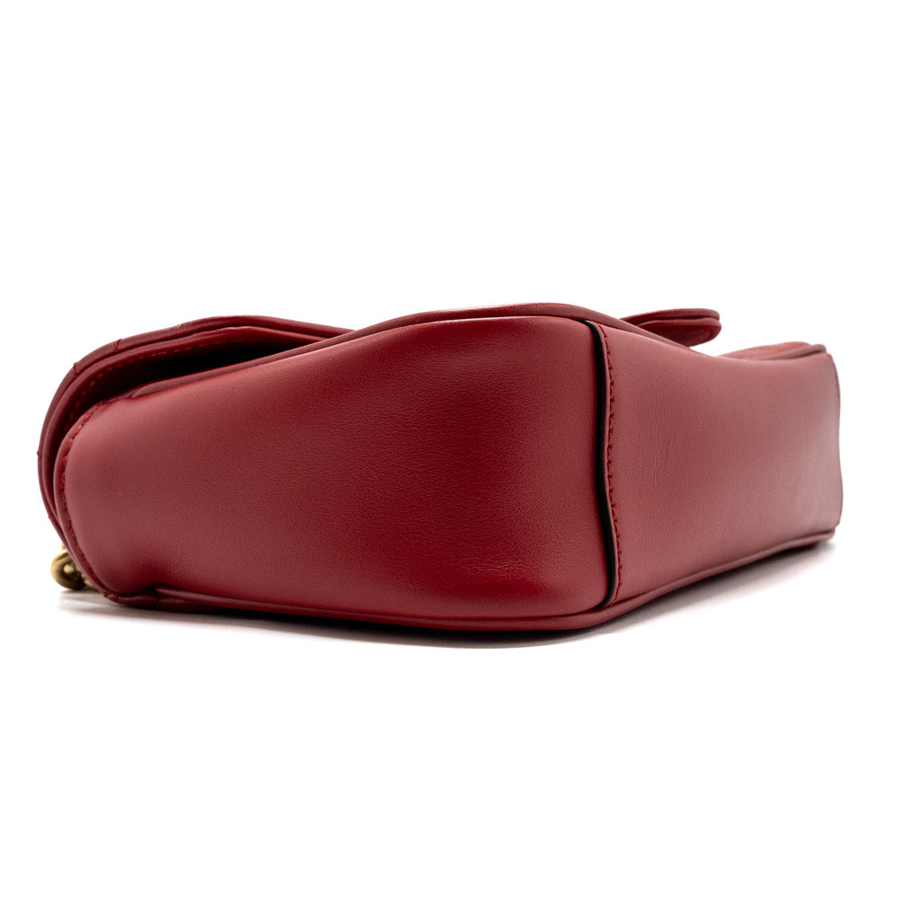 gucci-mini-gg-marmont-shoulder-bag-calfskin-red-ghw