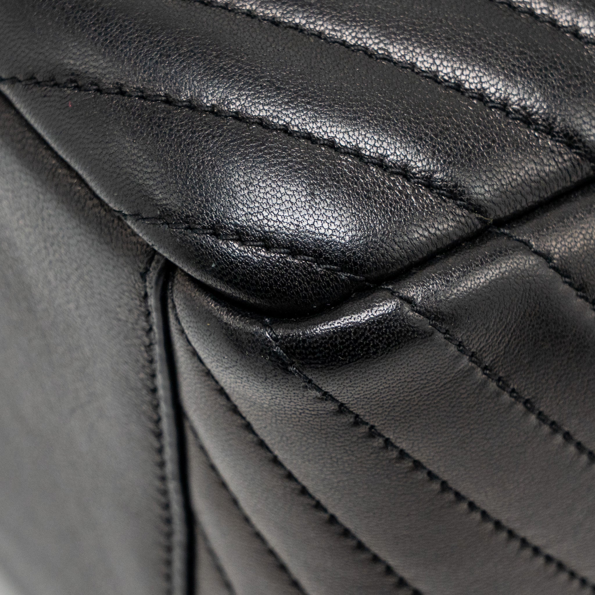 saint-laurent-ysl-joe-backpack-lambskin-black-ghw