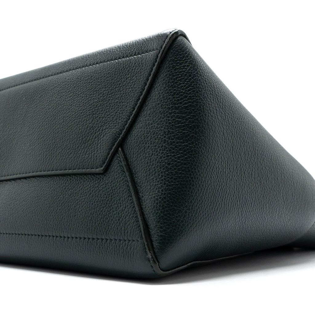 celine-sangle-bucket-bag-calfskin-dark-green-ghw-1