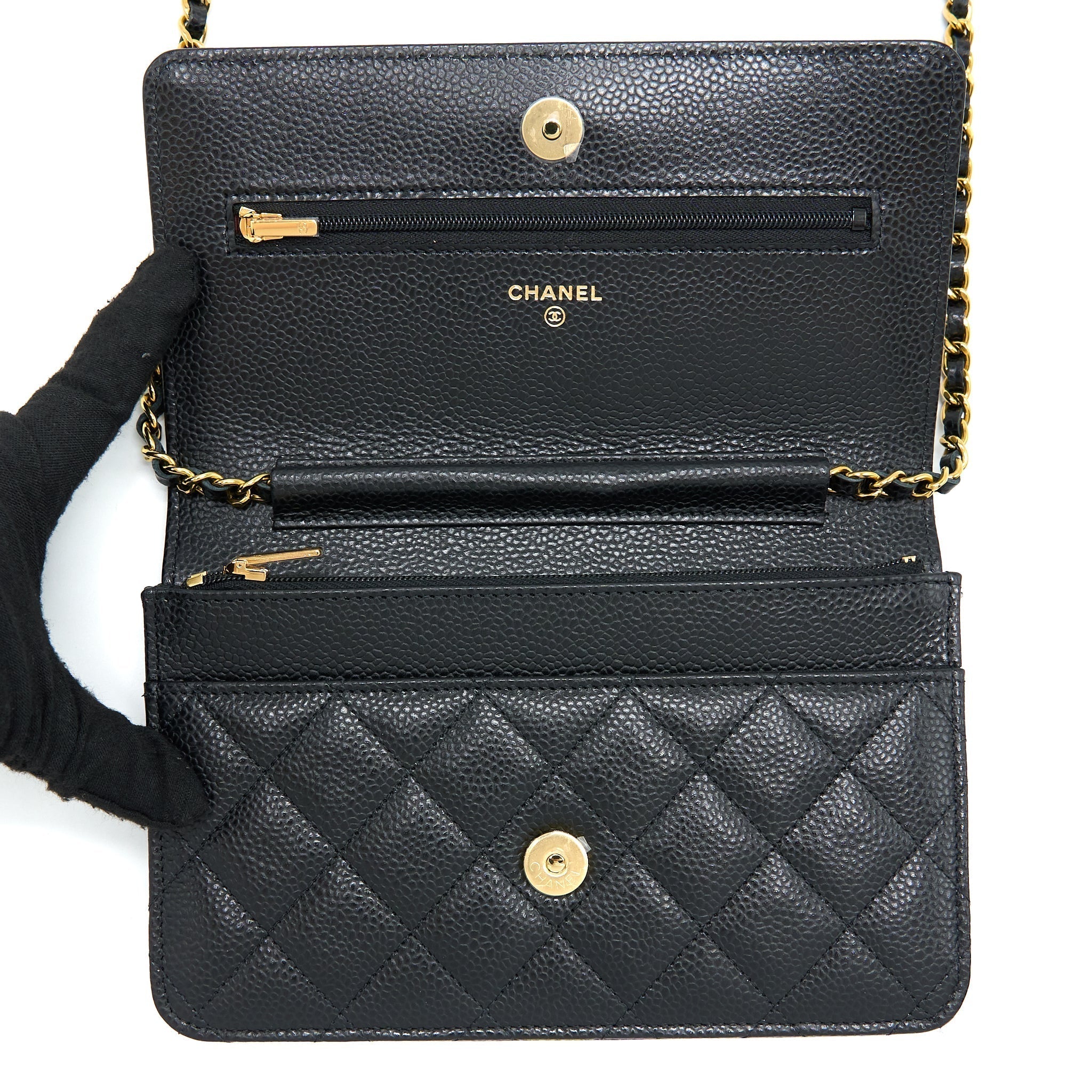 chanel-classic-wallet-on-chain-caviar-black-ghw-microchip-14