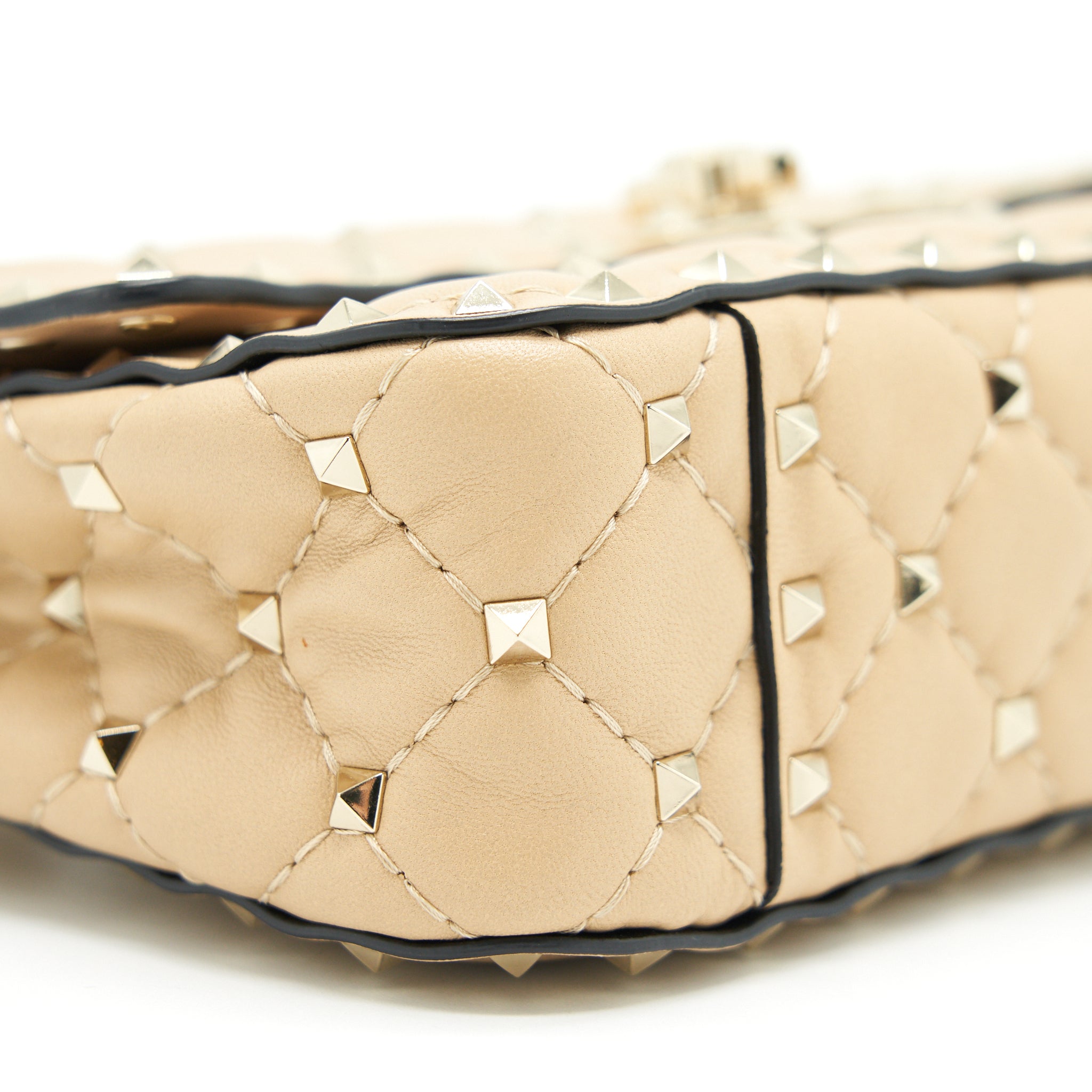 valentino-garavani-small-rockstud-spike-shoulder-bag-beige-lghw