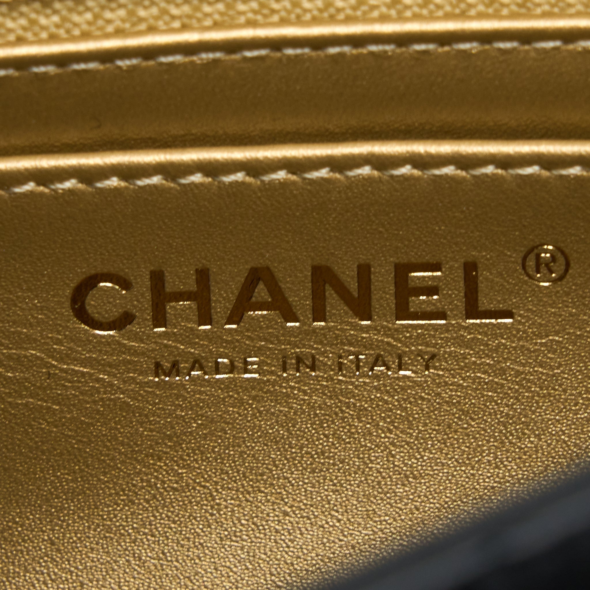 chanel-22s-pearl-crush-mini-square-flap-bag-lambskin-black-ghwmicrochip