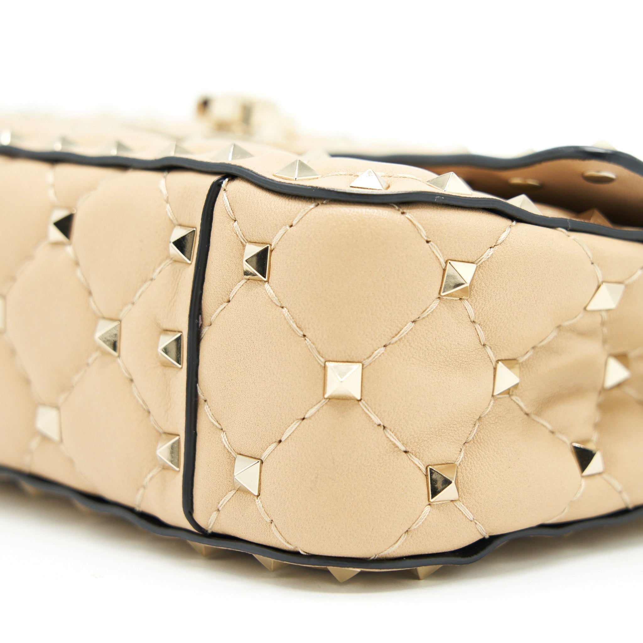 valentino-garavani-small-rockstud-spike-shoulder-bag-beige-lghw