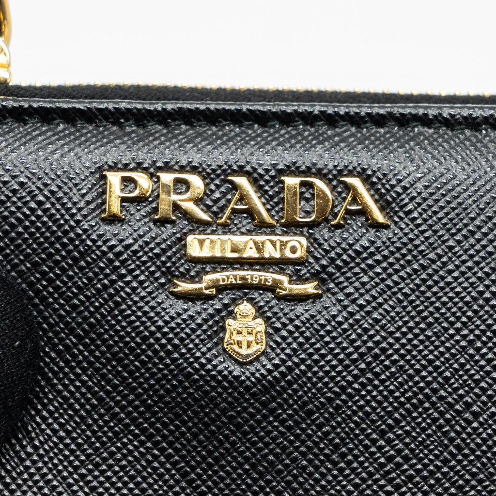 prada-small-saffiano-leather-wallet-black-ghw