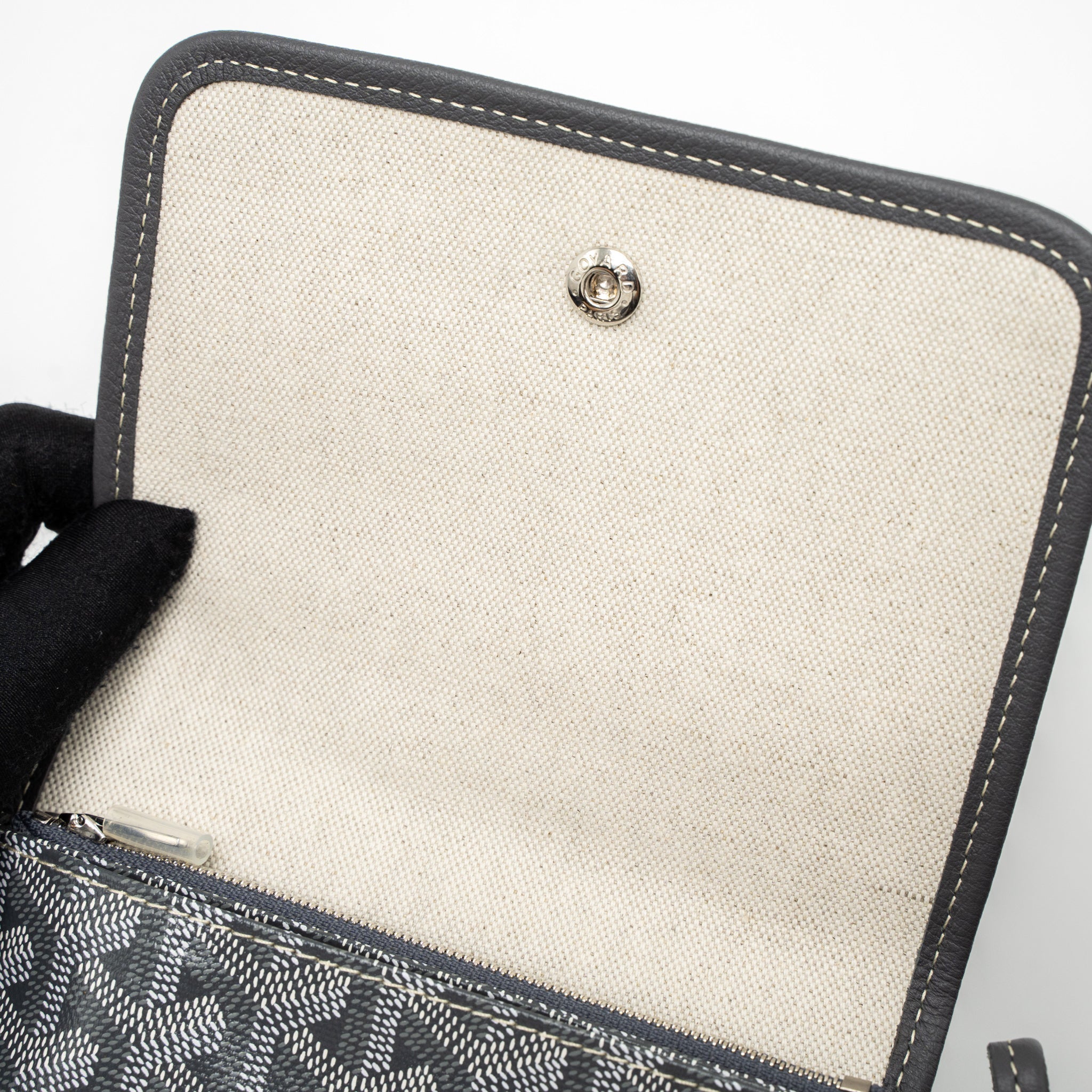 goyard-plumet-pocket-wallet-goyardine-canvas-chevroches-calfskin-grey-shw