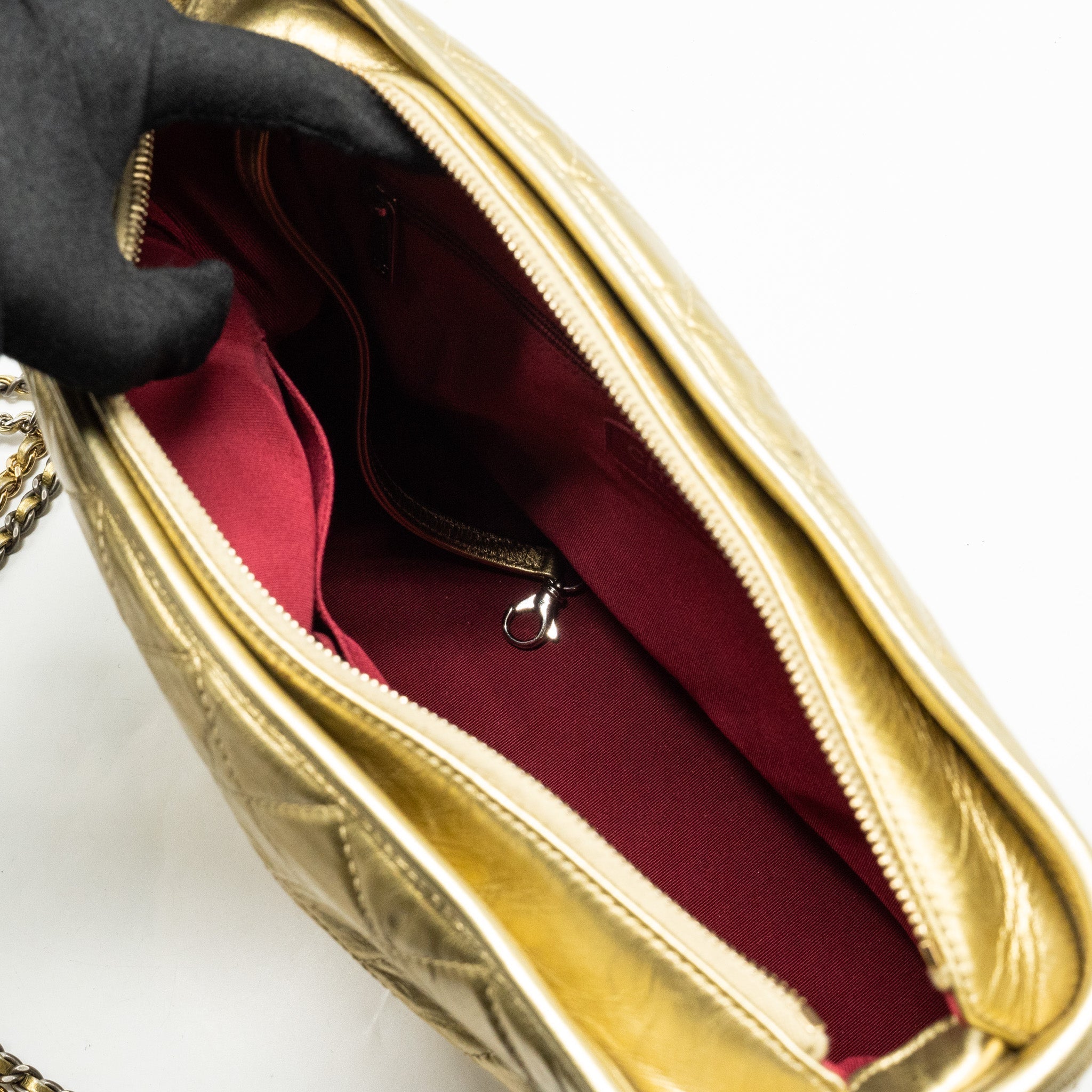 chanel-gabrielle-hobo-bag-calfskin-metallic-gold-multicolor-hardware