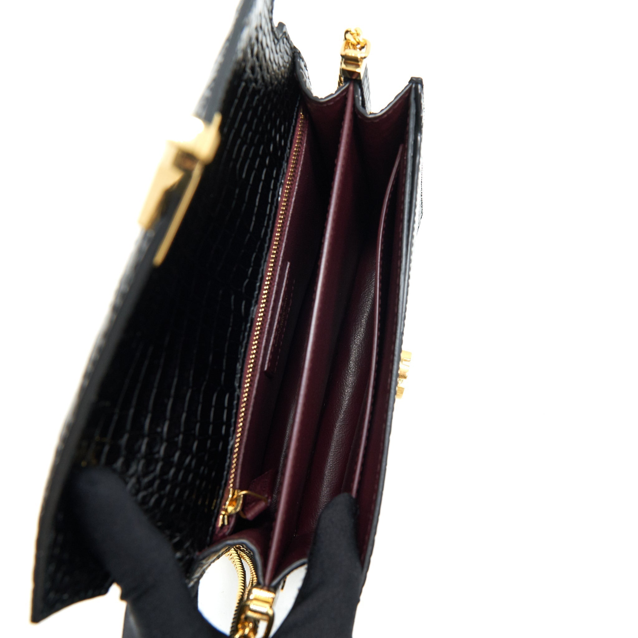 saint-laurent-cassandra-monogram-clasp-bag-black-ghw-croc-embossed-calfskin