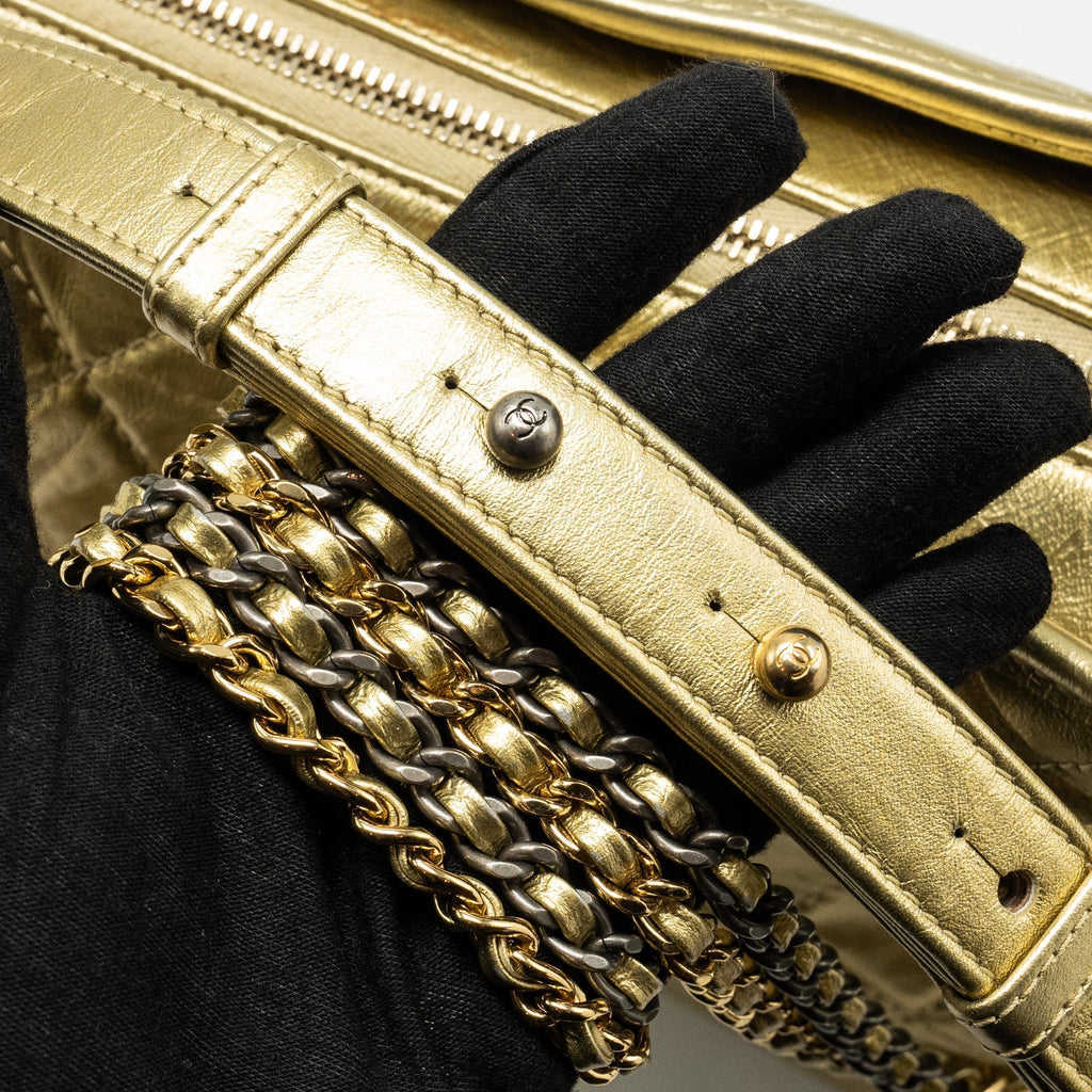 chanel-gabrielle-hobo-bag-calfskin-metallic-gold-multicolor-hardware