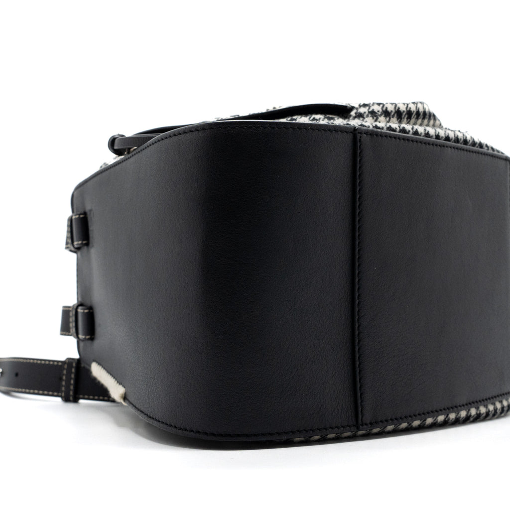 loewe-small-hammock-bag-calfskin-fabric-multicolor-black-white-shw