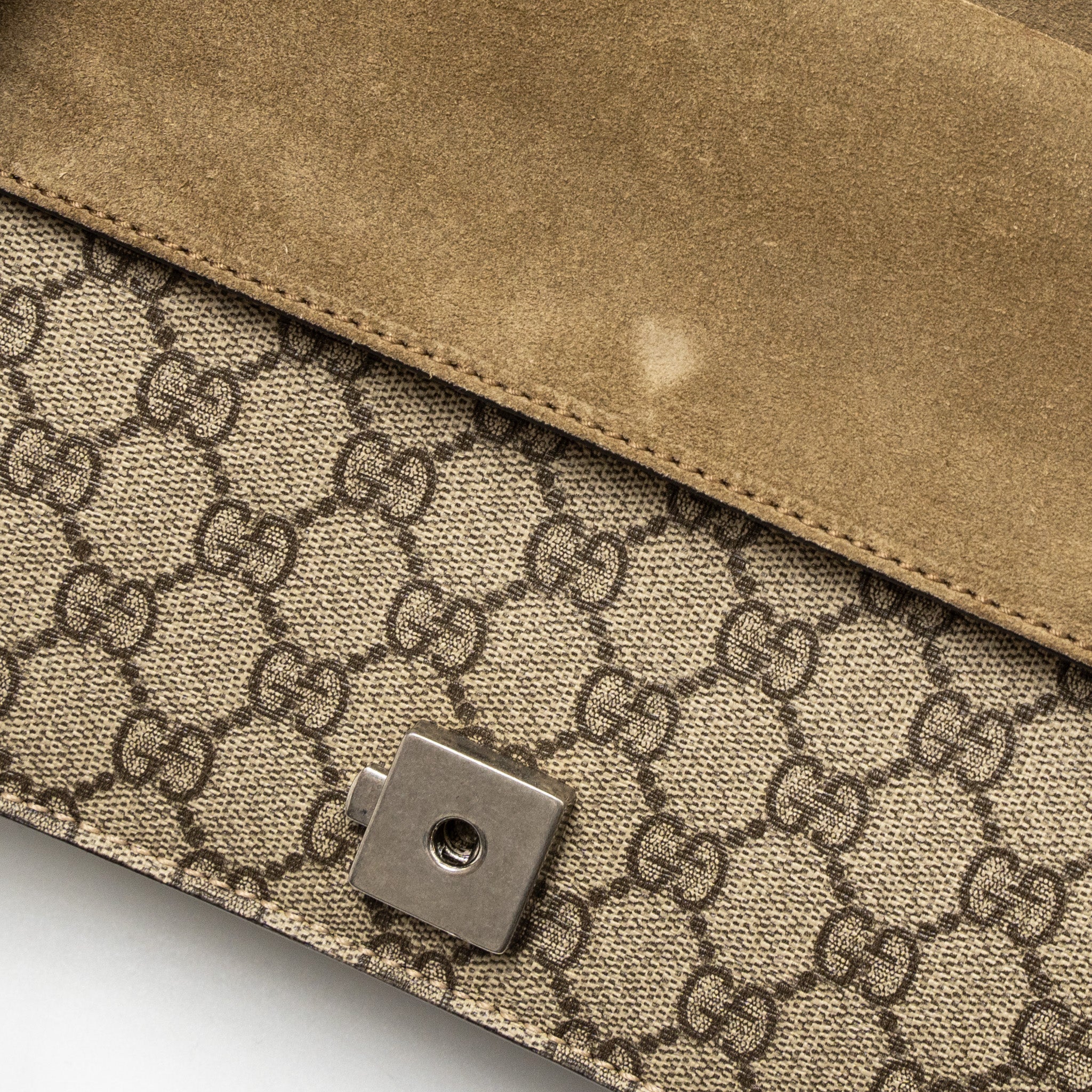 gucci-small-dionysus-shoulder-bag-gg-supreme-canvas-suede-brown-shw