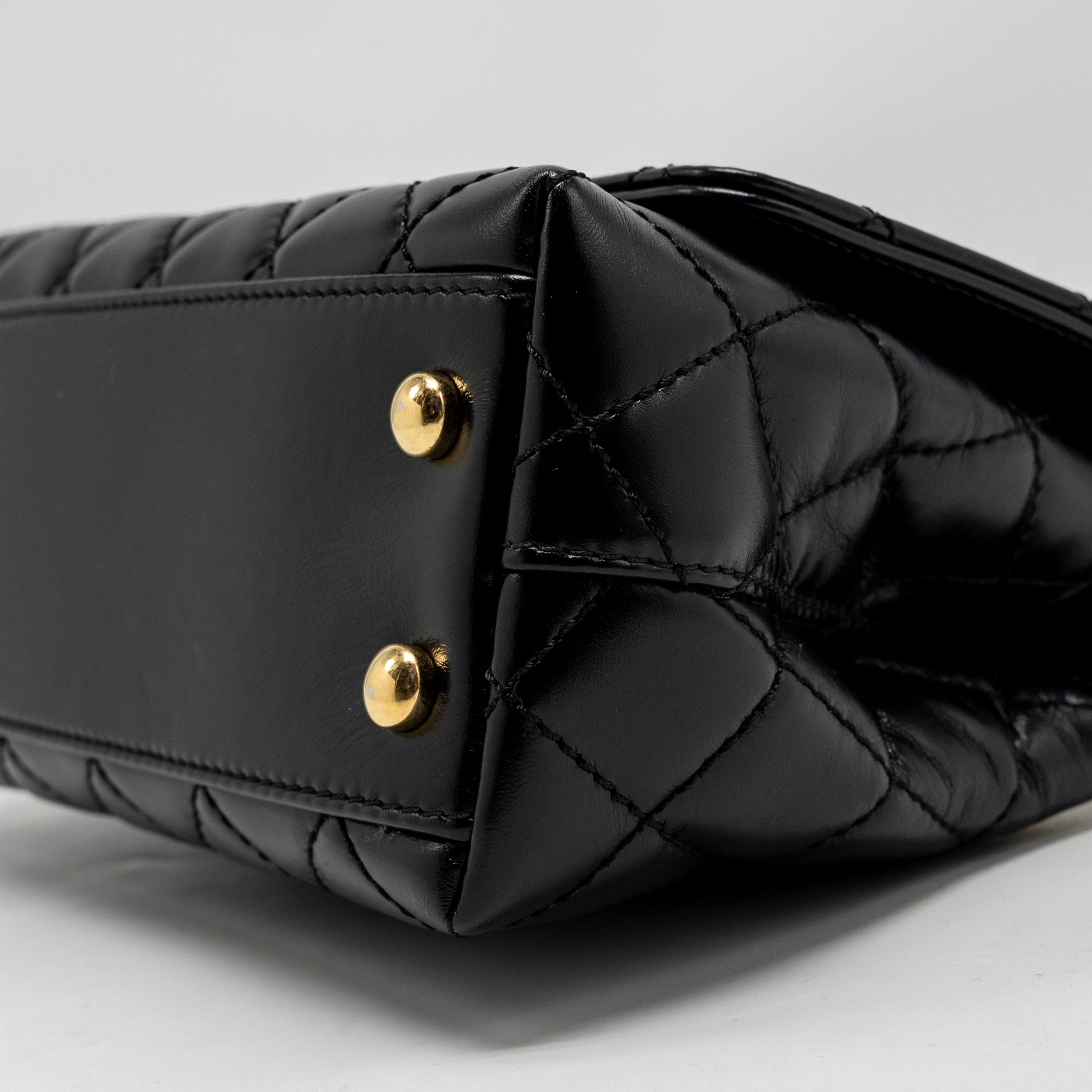 chanel-metal-top-handle-coco-handle-mini-lambskin-black-ghw-microchip