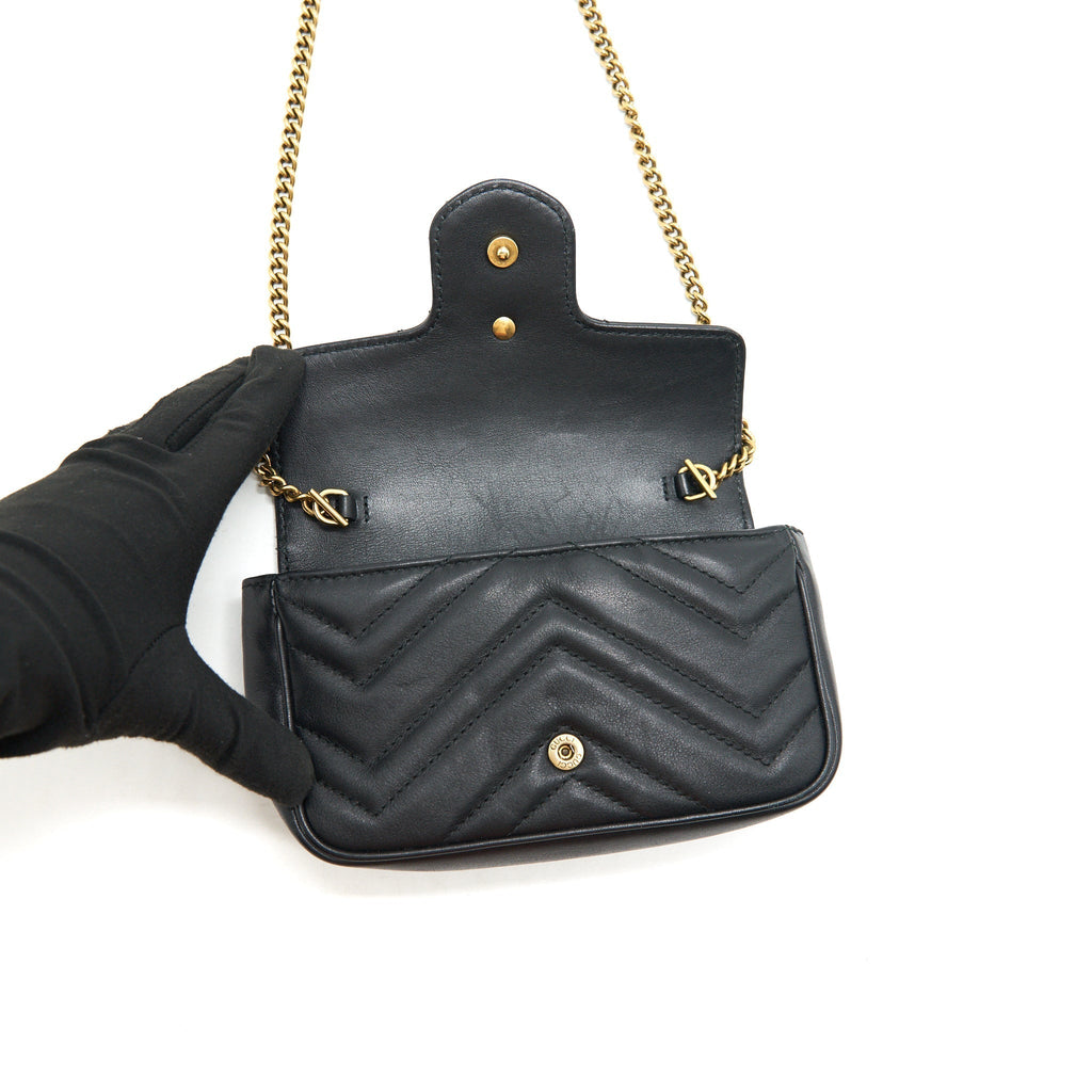 gucci-gg-marmont-super-mini-black-ghw