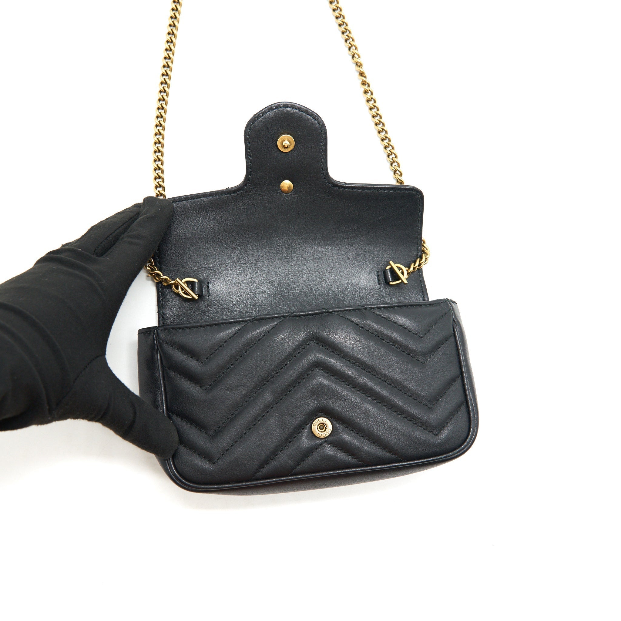 gucci-gg-marmont-super-mini-black-ghw