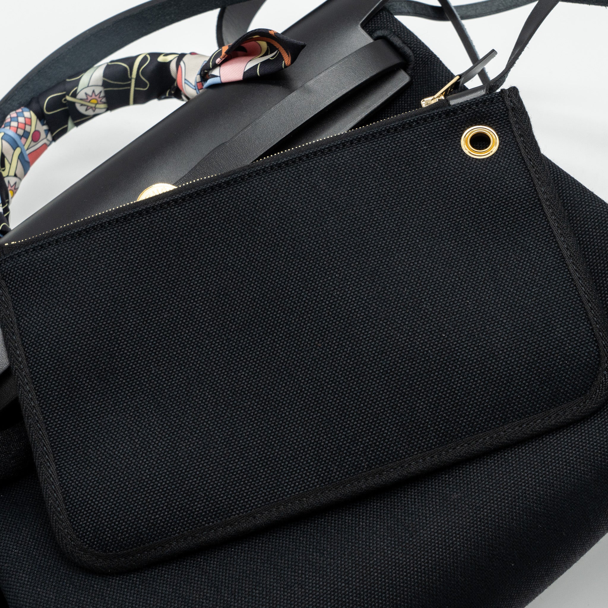 hermes-herbag-31-zip-bag-canvas-hunter-leather-black-ghw-stamp-u