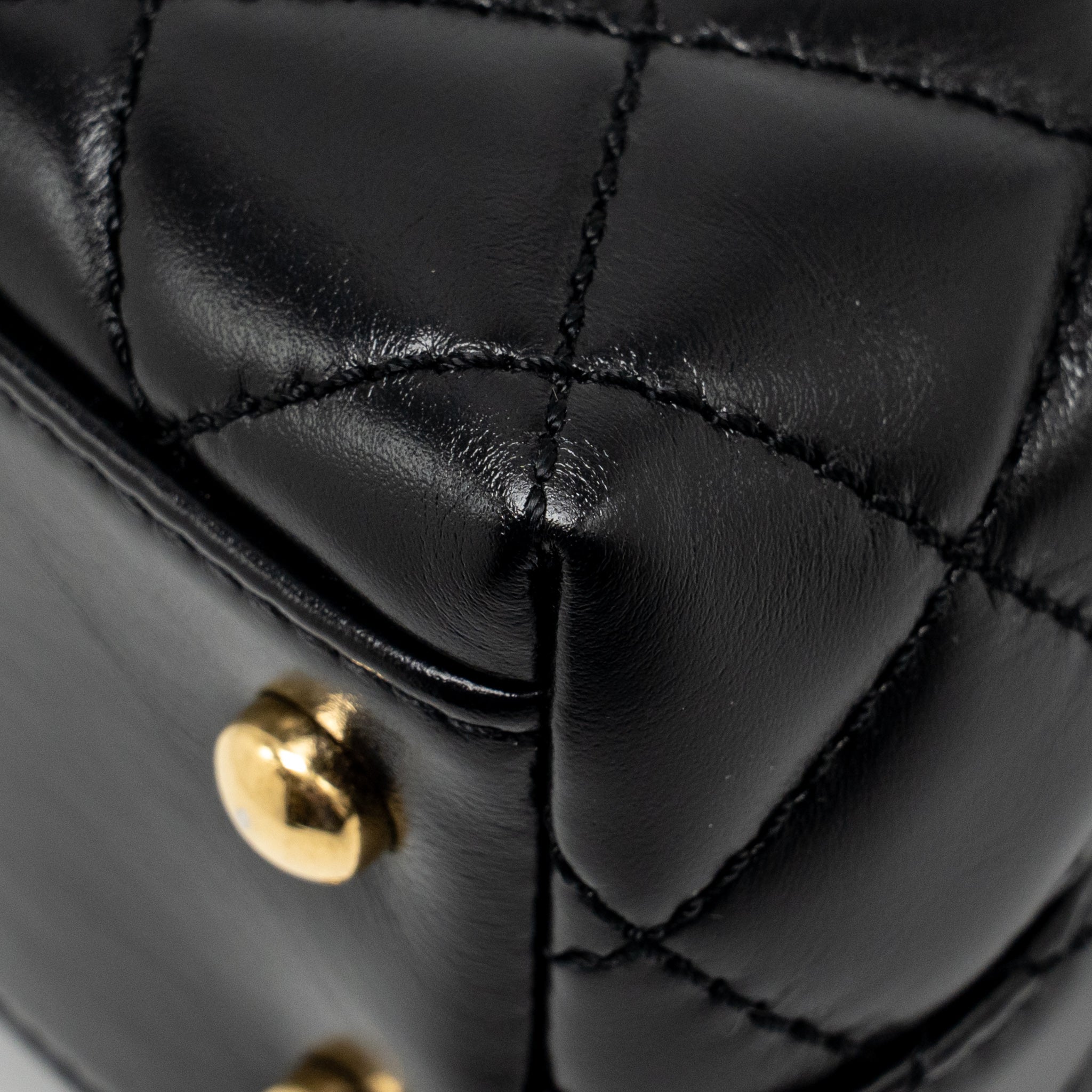 chanel-metal-top-handle-coco-handle-mini-lambskin-black-ghw-microchip