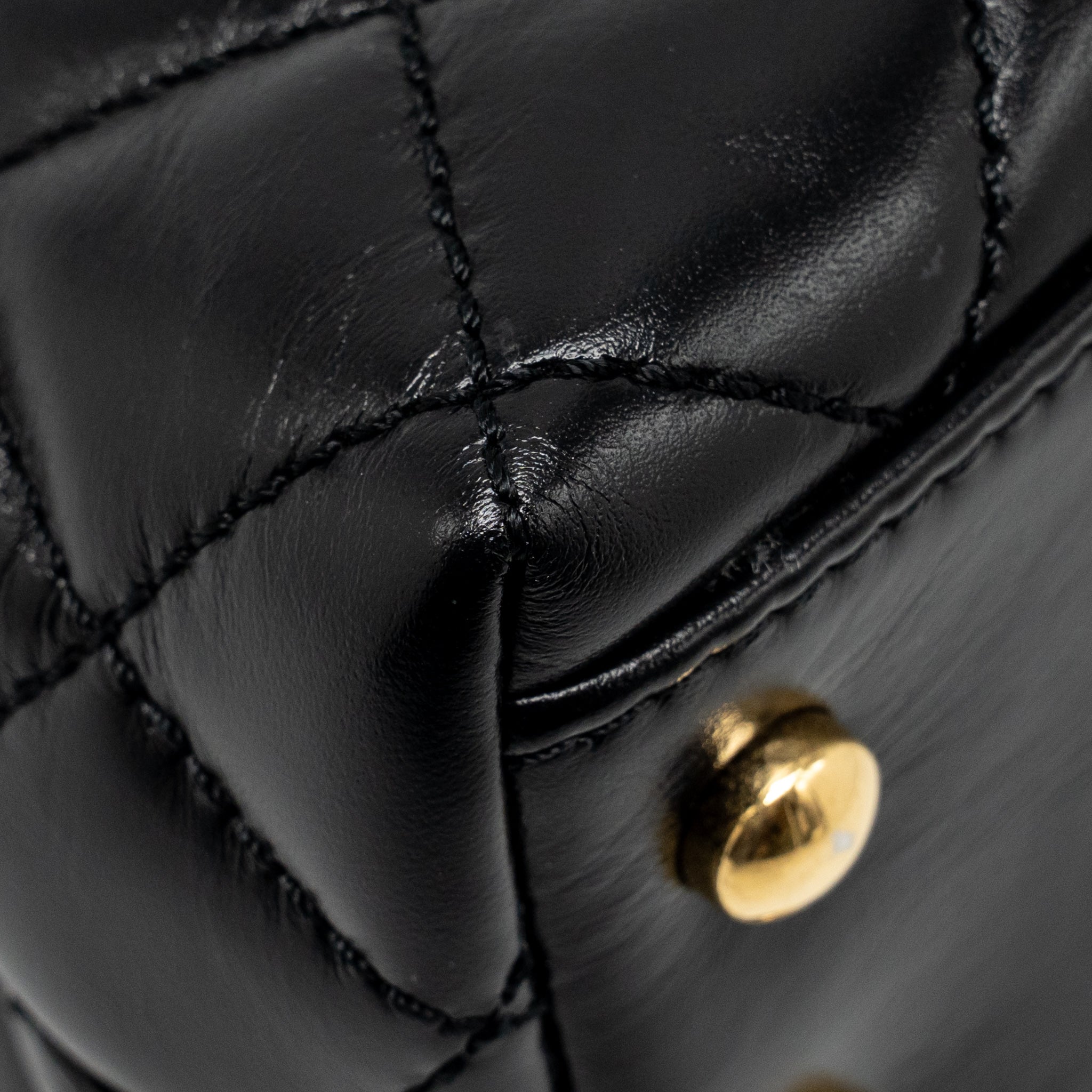 chanel-metal-top-handle-coco-handle-mini-lambskin-black-ghw-microchip