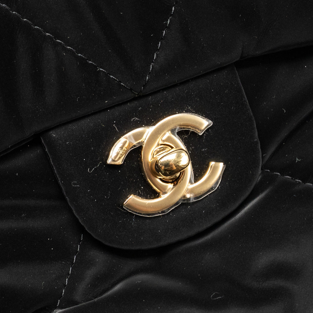 chanel-suede-black