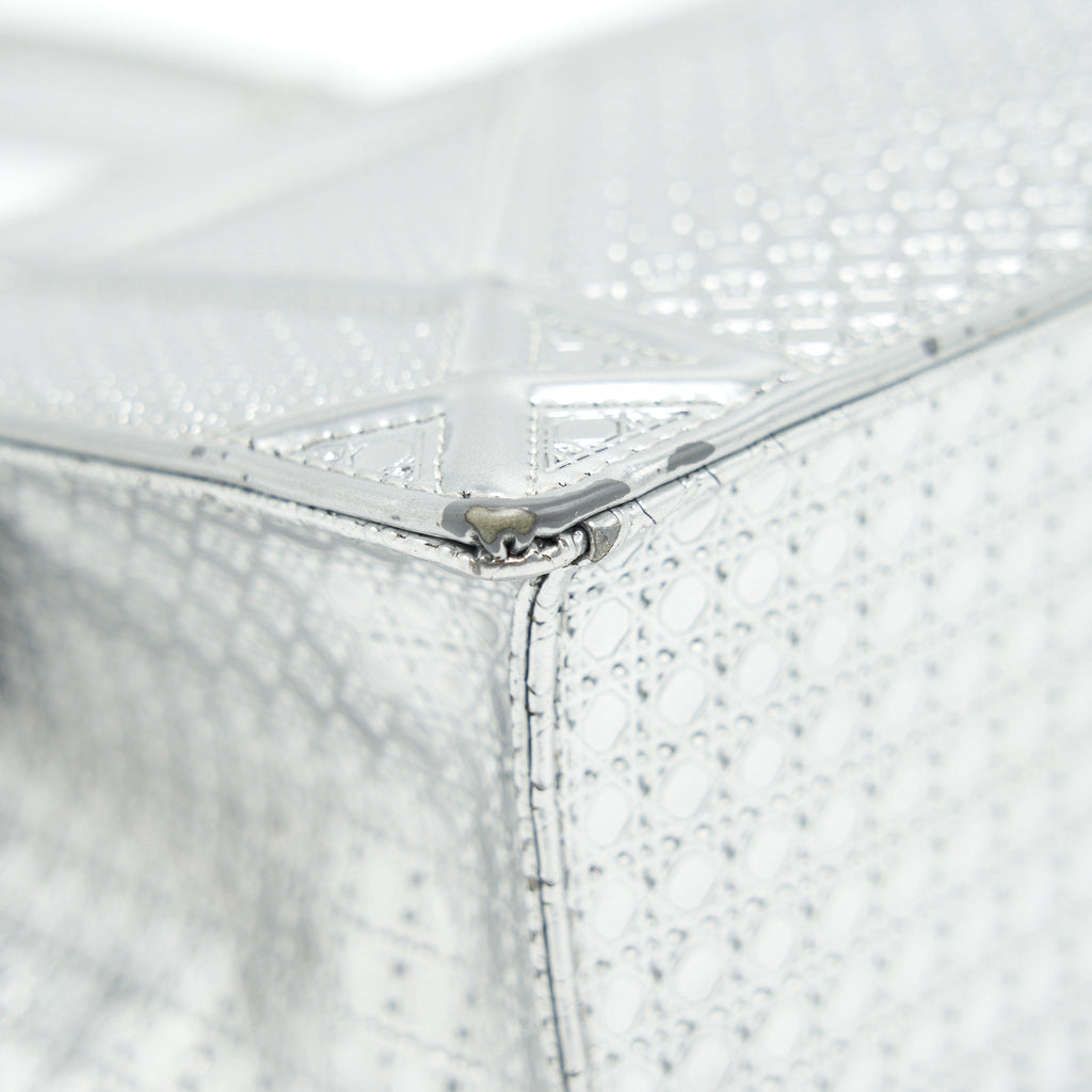 dior-medium-diorma-metallic-silver-with-shw