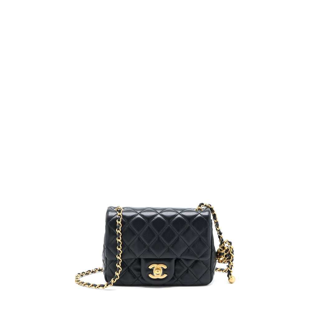 chanel-22s-pearl-crush-mini-square-flap-bag-lambskin-black-ghwmicrochip
