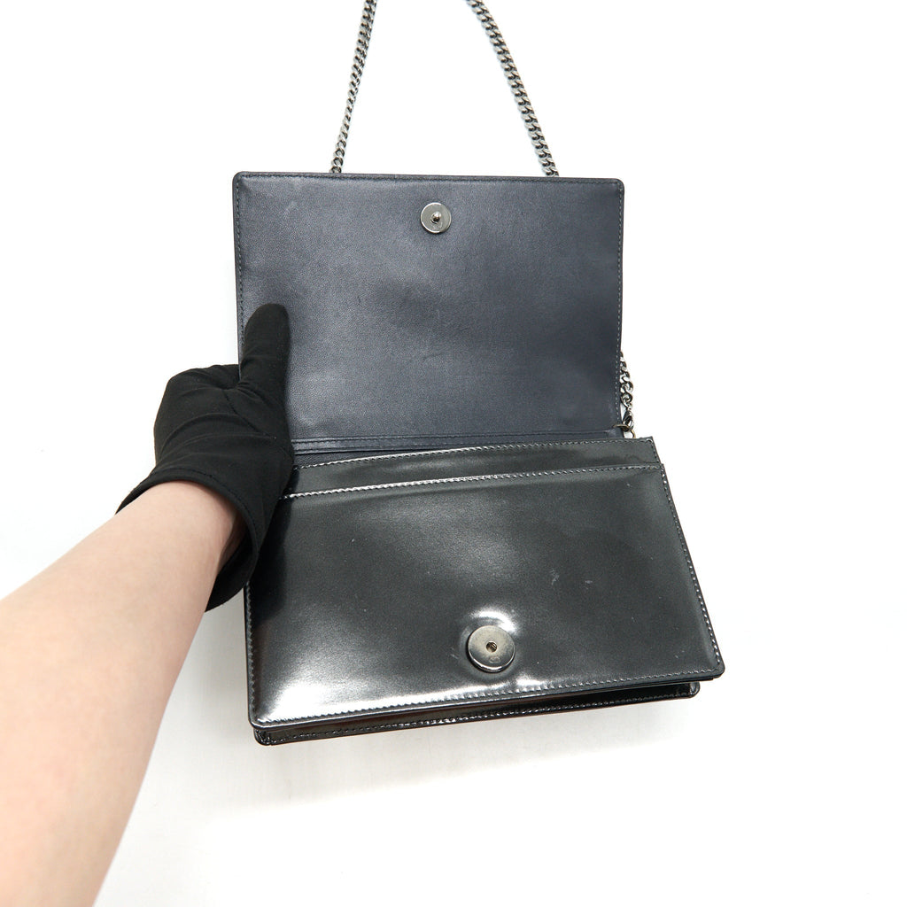 christian-dior-diorama-wallet-on-chain-metallic-metallic-black-shw