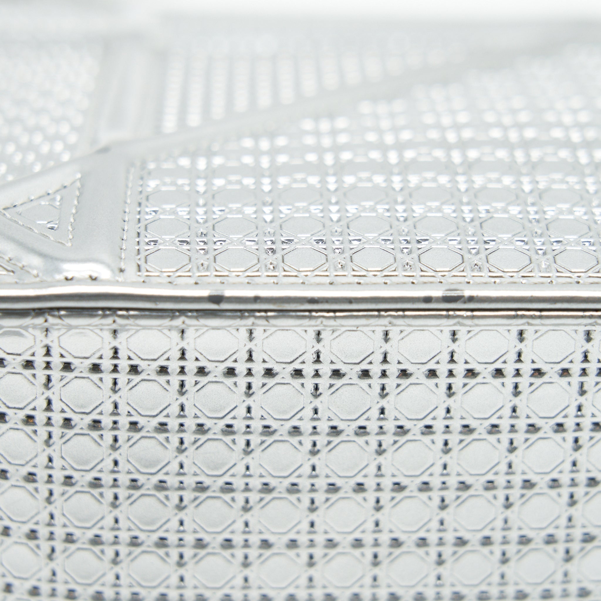 dior-medium-diorma-metallic-silver-with-shw