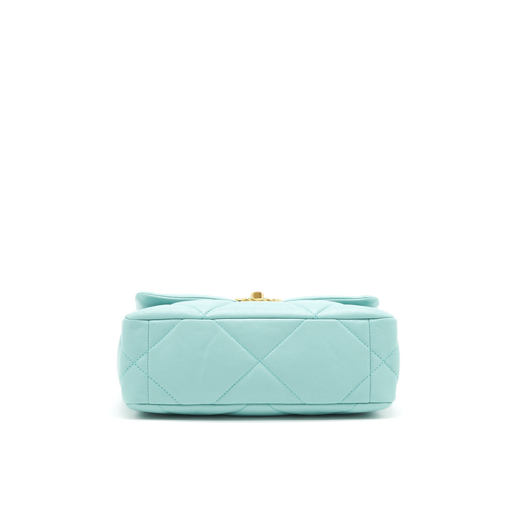 chanel-small-19-bag-light-blue
