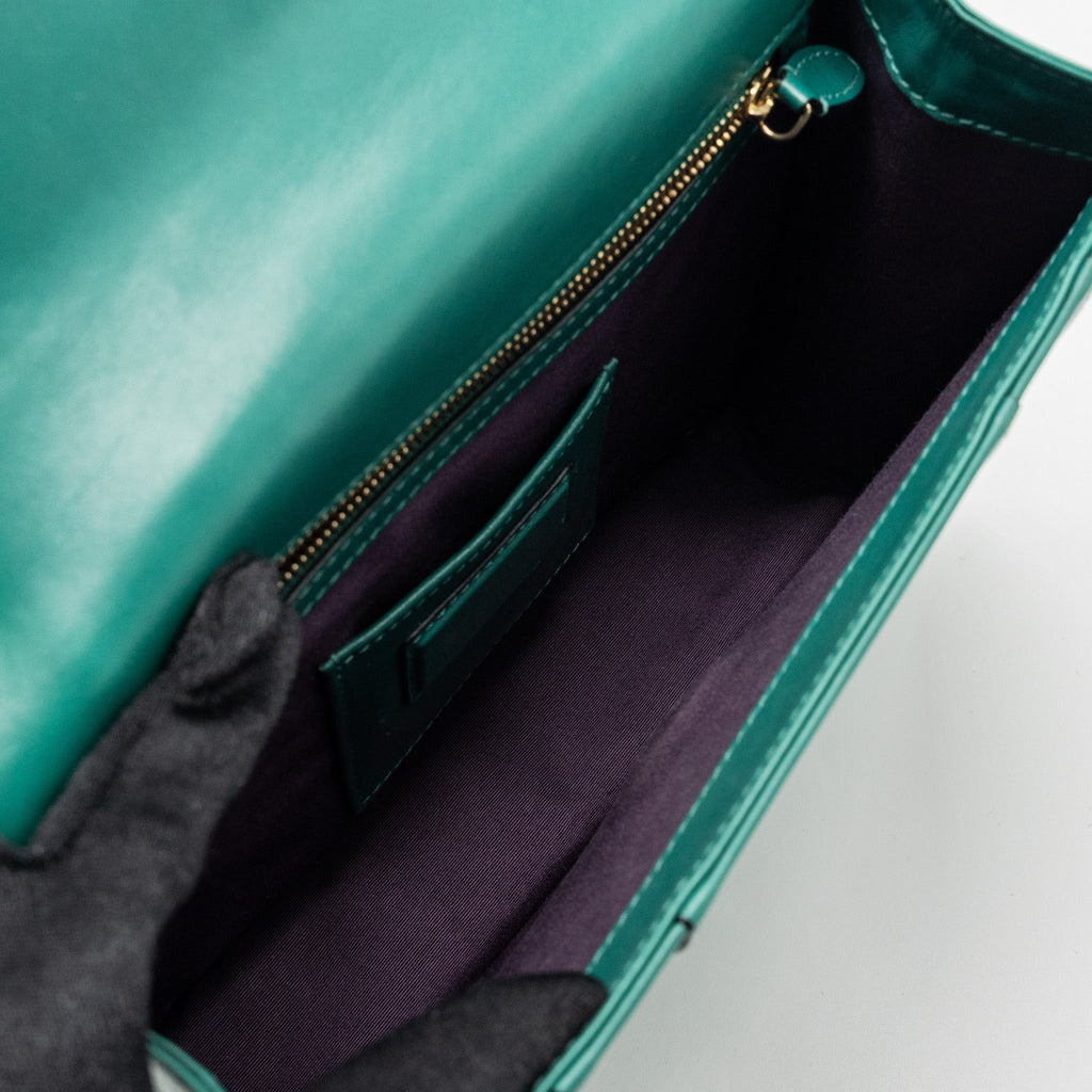 bvlgari-serpenti-forever-chain-bag-calfskin-green-lghw-1