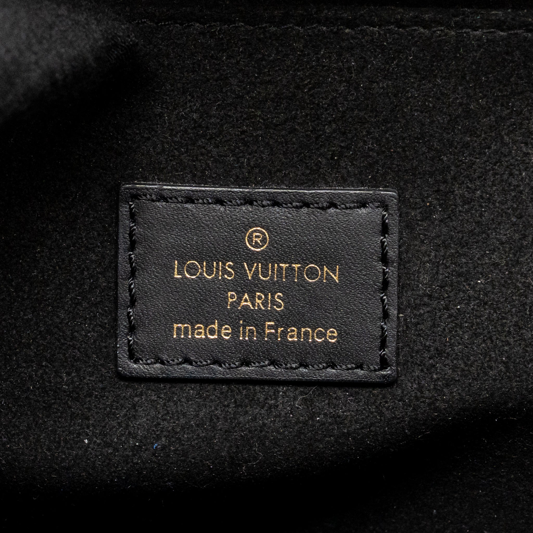 louis-vuitton-pochette-metis-monogram-reverse-canvas-ghw-11