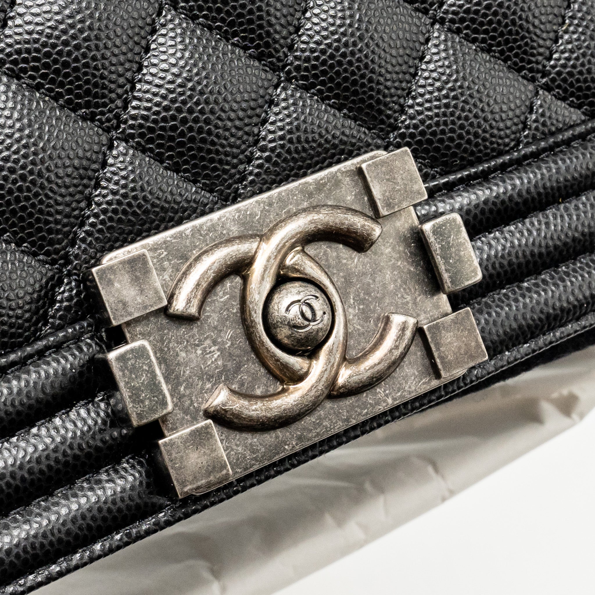 chanel-small-boy-bag-caviar-black-ruthenium-shw-microchip-copy-1