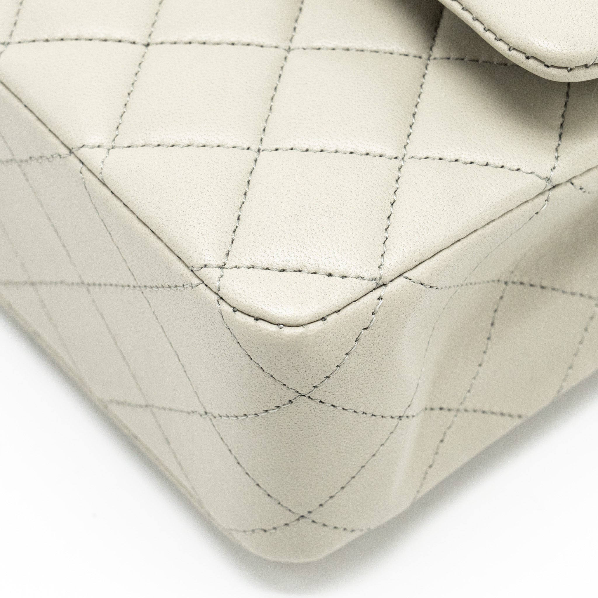chanel-medium-classic-double-flap-bag-lambskin-light-grey-lghw-microchip-copy-1