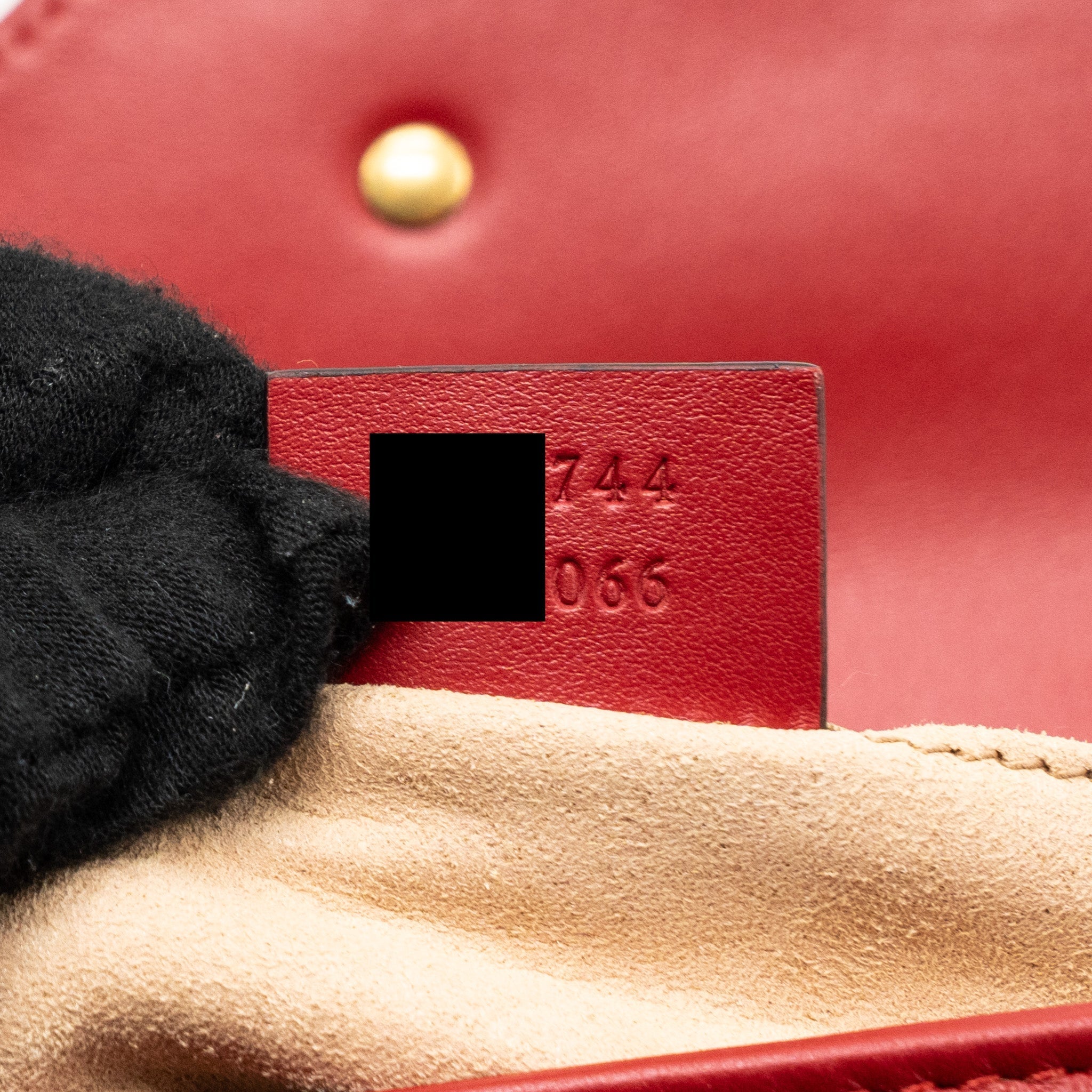 gucci-mini-gg-marmont-shoulder-bag-calfskin-red-ghw