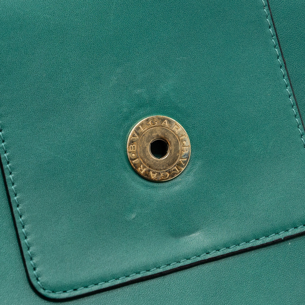 bvlgari-serpenti-forever-chain-bag-calfskin-green-lghw-1