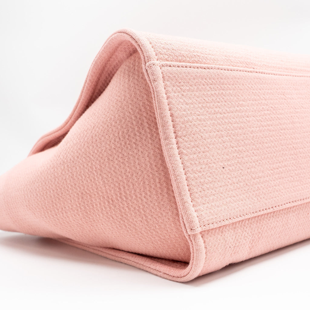 chanel-bag-pinkx1l319xj