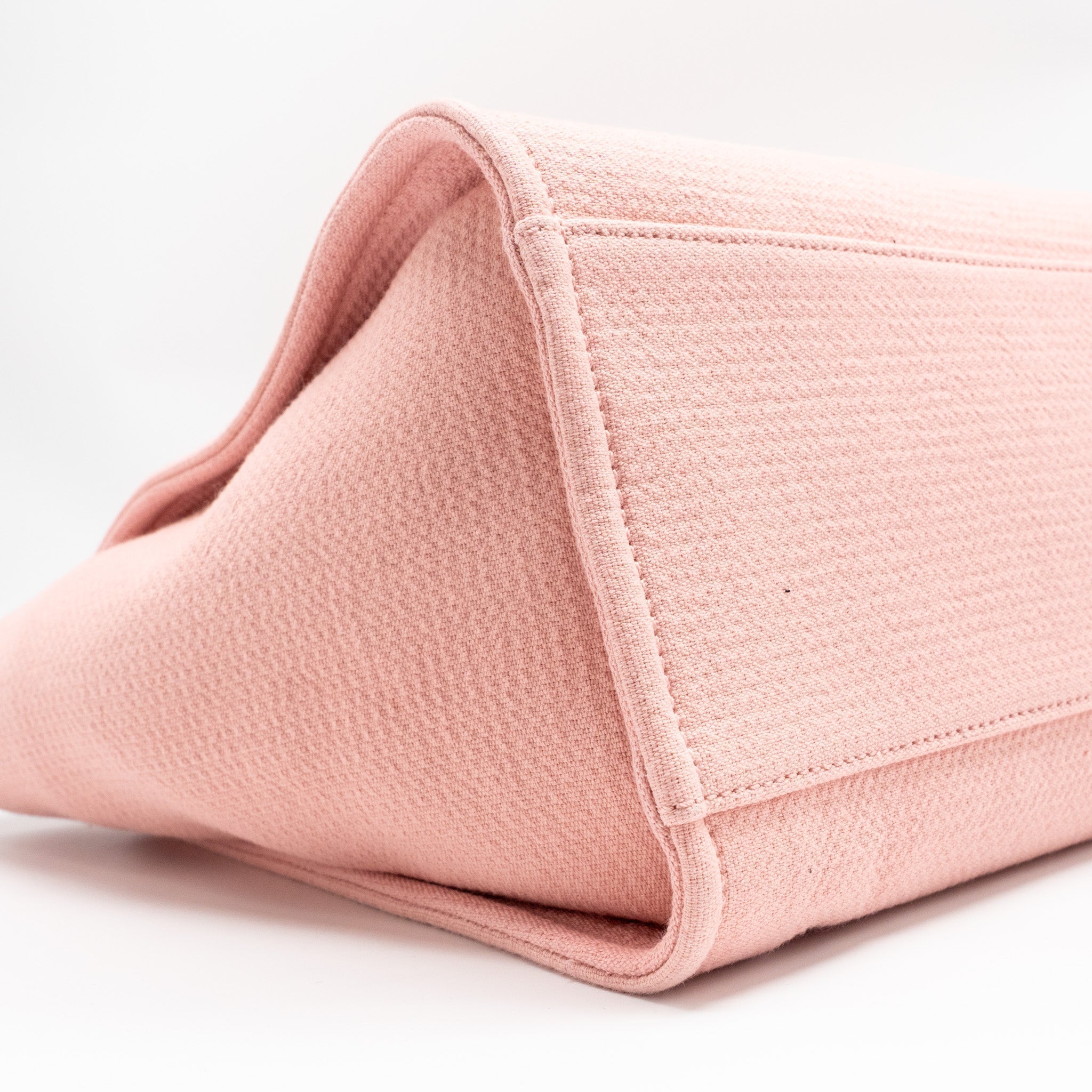 chanel-bag-pinkx1l319xj