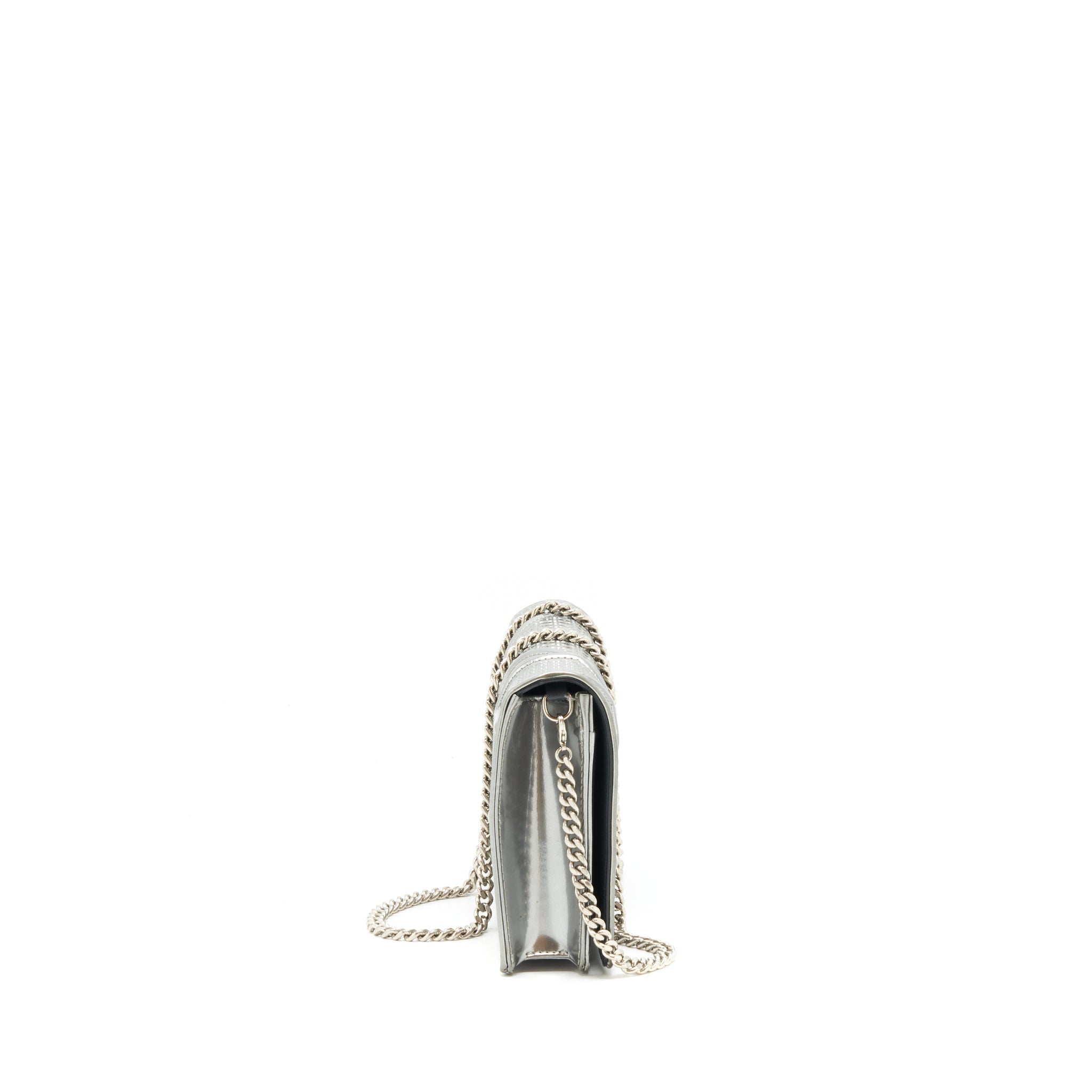 dior-diorama-wallet-on-chain-metallic-silver-shw