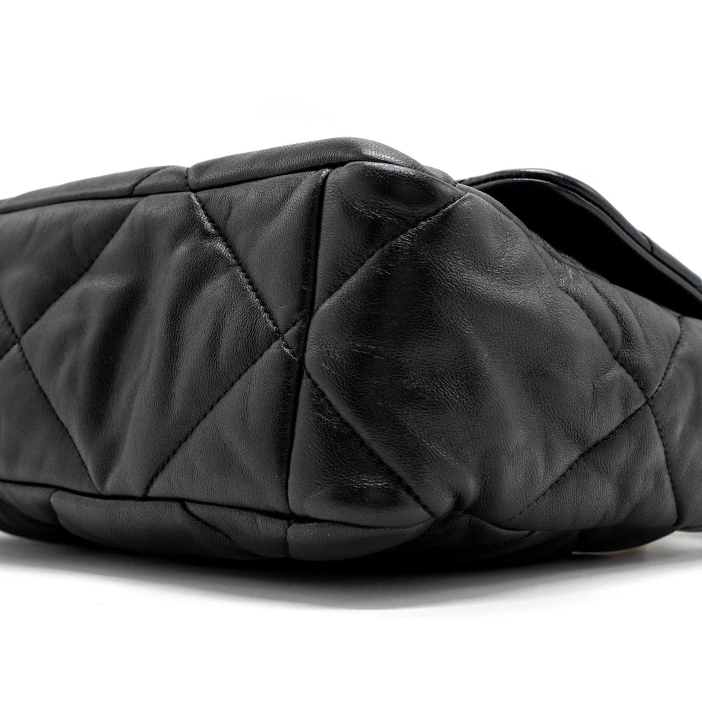 chanel-medium-19-bag-lambskin-black-multicolour-hardwaremicrochip