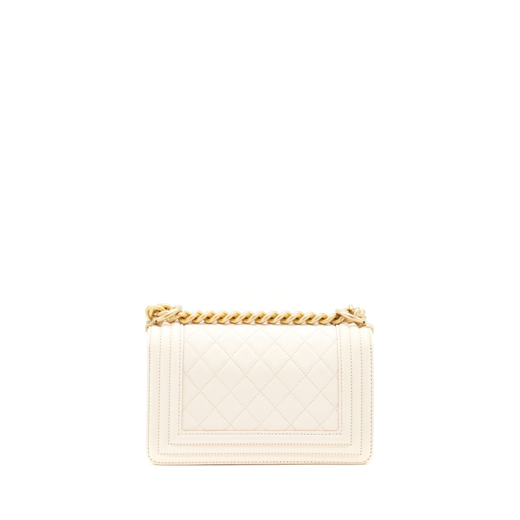 chanel-small-boy-chanel-calfskin-white-ghw