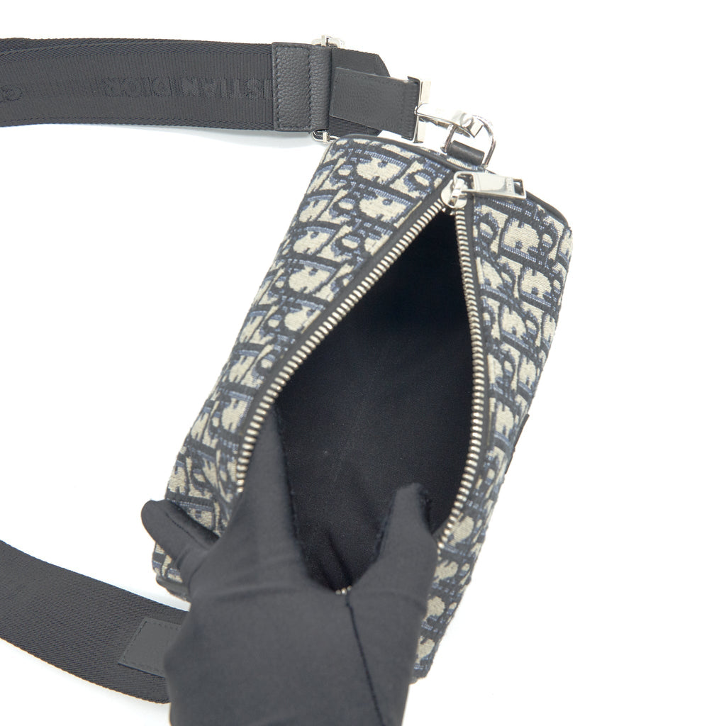 dior-blue-oblique-messenger-roller-bag