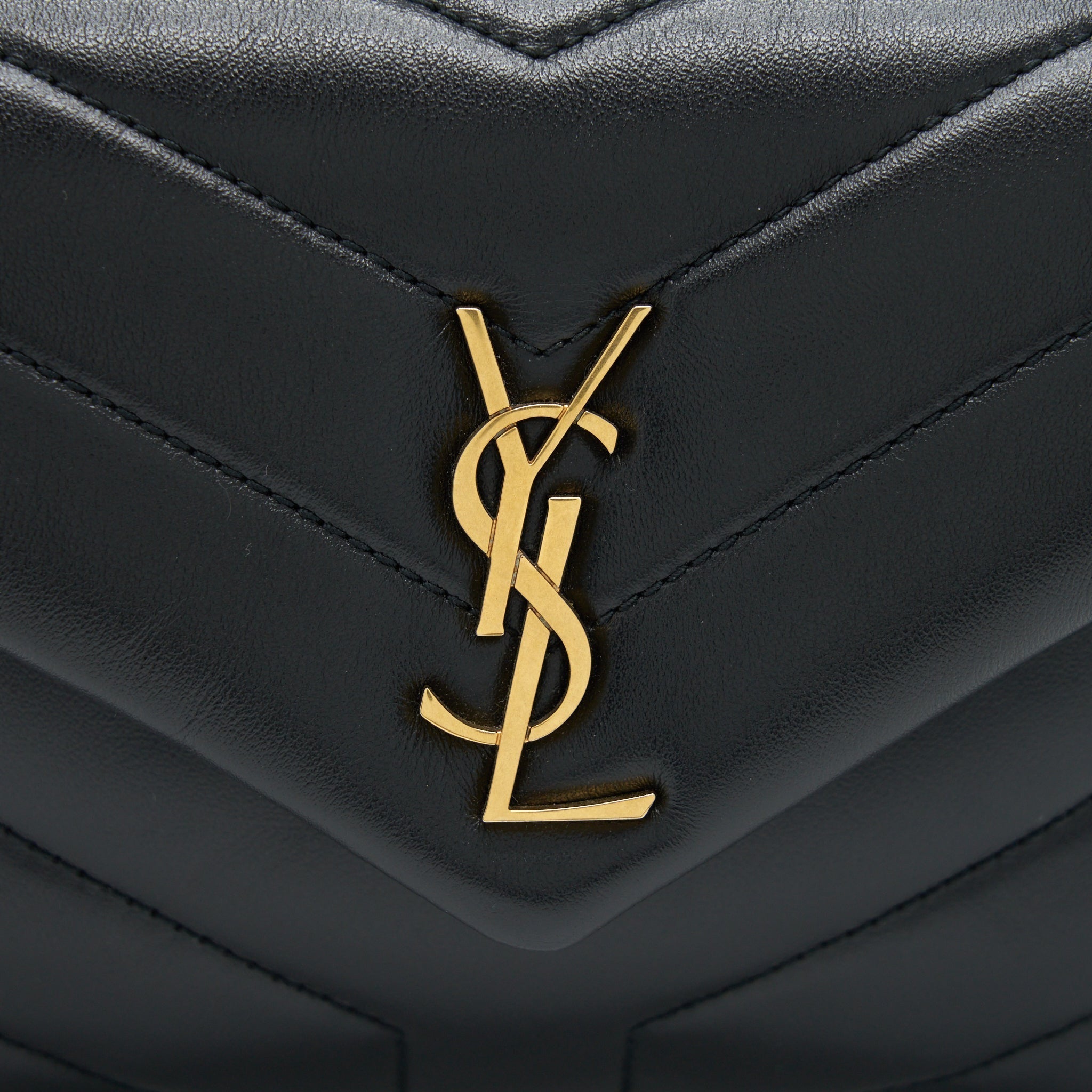 saint-laurent-ysl-toy-lou-lou-bag-monogram-quilted-black-ghw