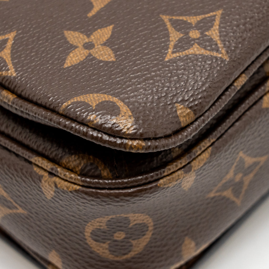 louis-vuitton-pochette-metis-monogram-canvas-ghw-copy